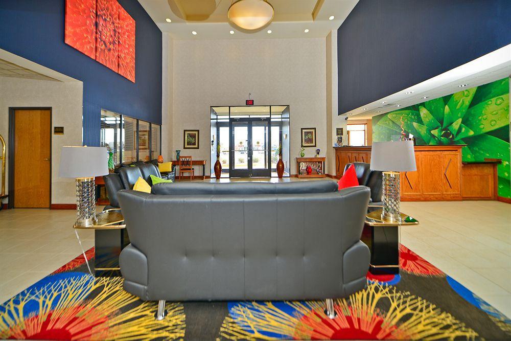 Comfort Inn Saint Paul East Oakdale Екстериор снимка
