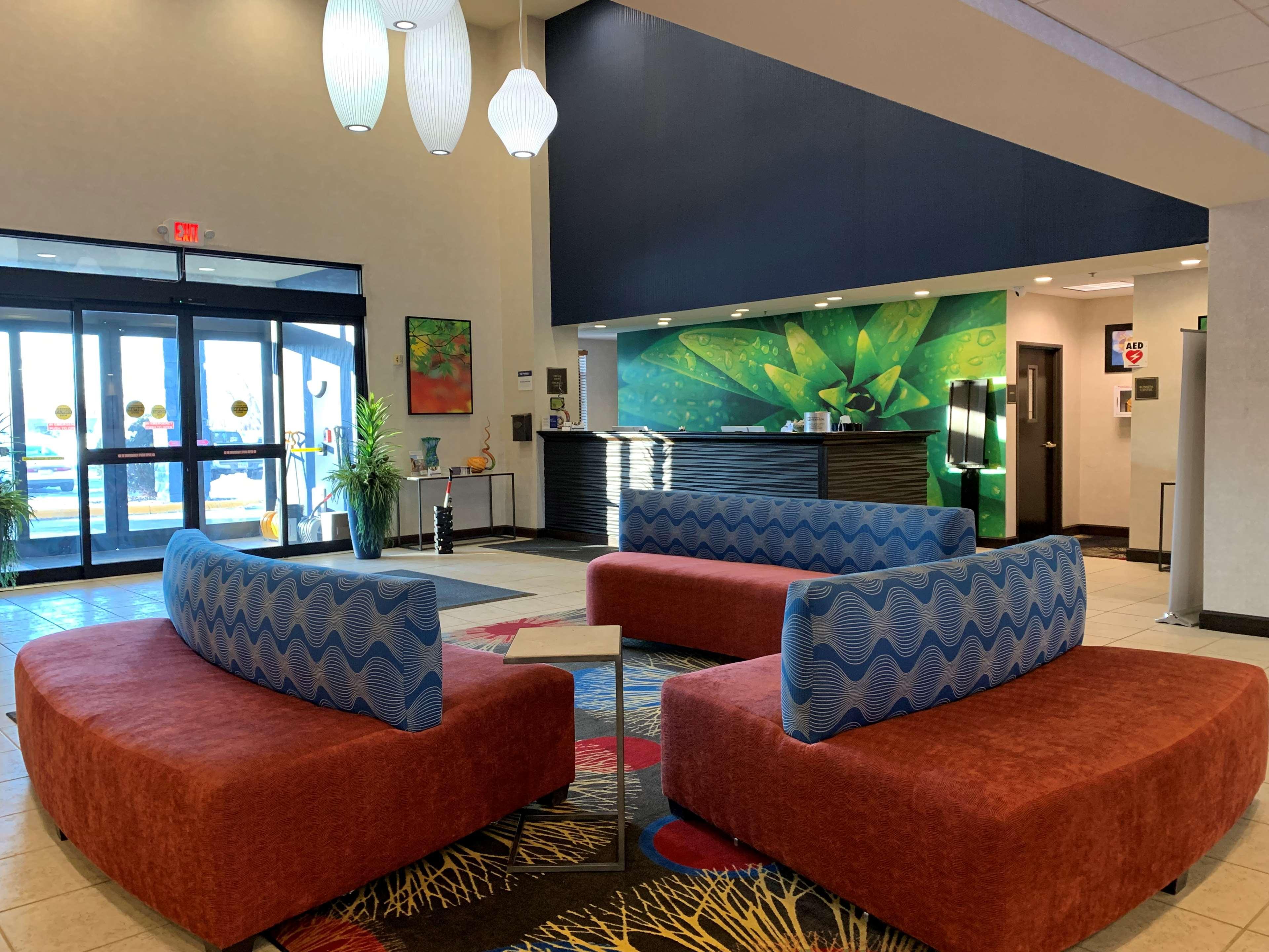 Comfort Inn Saint Paul East Oakdale Екстериор снимка